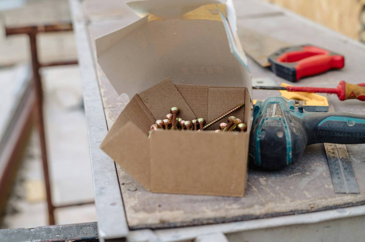 How to Use an Easy Out for Small Screws Without Stripping Them Further